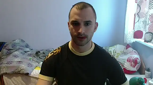 OskarBreno online show from 02-19-25, 06:22