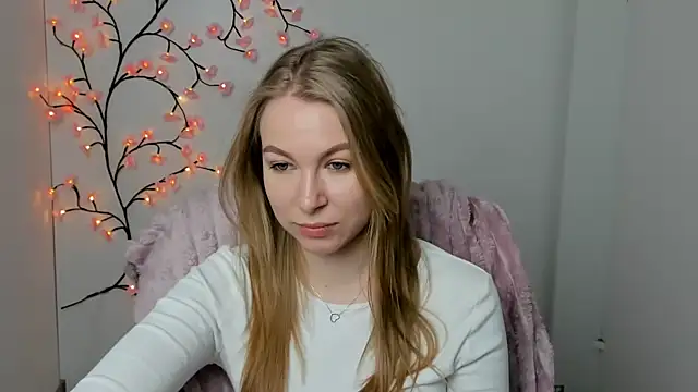 Dana flowers online show from 12-18-25, 06:40