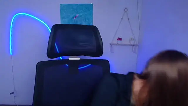 Dana flowers online show from 02-05-26, 12:45