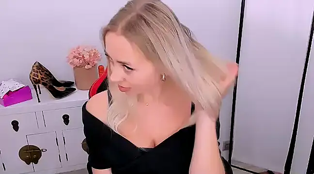 MargaritaRose online show from 03-19-25, 06:34