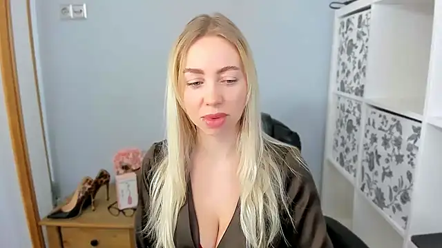 MargaritaRose online show from 02-21-26, 06:15