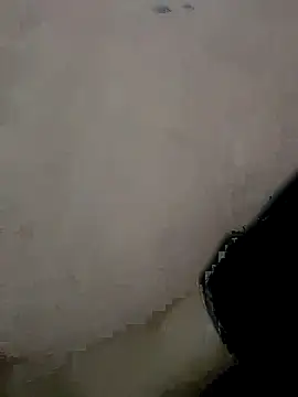 Snapshot of urrubybaby chatting on 03-10-25, 04:25 urrubybaby online show from 03-10-25, 04:25