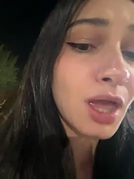 lunalovelee online show from 10-19-25, 03:26