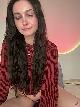 lunalovelee online show from 11-30-25, 05:25