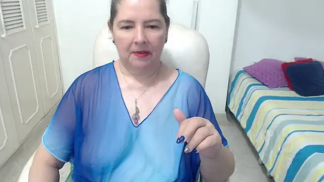 leonela 69 online show from 05-15-26, 10:41
