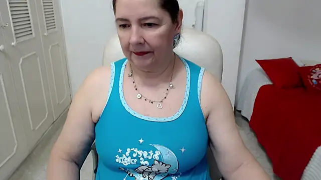 Snapshot of leonela_69 chatting on 06-25-26, 11:21 leonela 69 online show from 06-25-26, 11:21