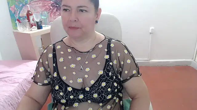 Snapshot of leonela_69 chatting on 10-04-25, 01:07 leonela 69 online show from 10-04-25, 01:07