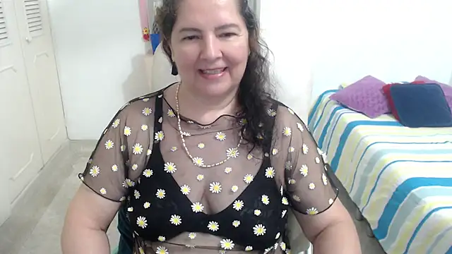 leonela 69 online show from 05-13-26, 04:52