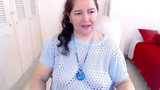 Snapshot of leonela_69 chatting on 06-20-26, 11:37 leonela 69 online show from 06-20-26, 11:37