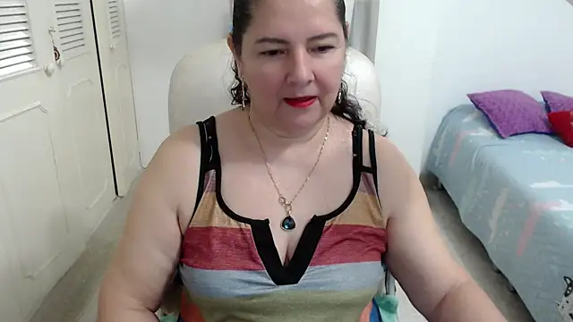 leonela 69 online show from 04-06-26, 12:28