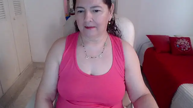 Snapshot of leonela_69 chatting on 06-07-26, 11:37 leonela 69 online show from 06-07-26, 11:37