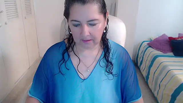 leonela 69 online show from 05-22-26, 08:51