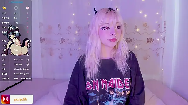 purplelilith3 online show from 05-08-26, 05:17