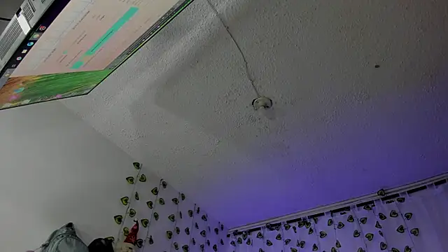 EmiliaRose  online show from 05-22-26, 12:03