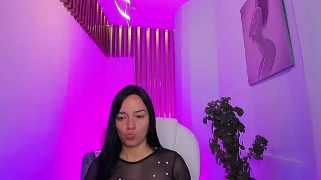 EmiliaRose  online show from 02-22-25, 08:53