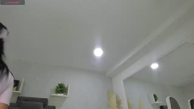 EmiliaRose  online show from 04-14-26, 10:15