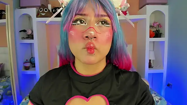 miss   megan online show from 10-07-25, 02:34