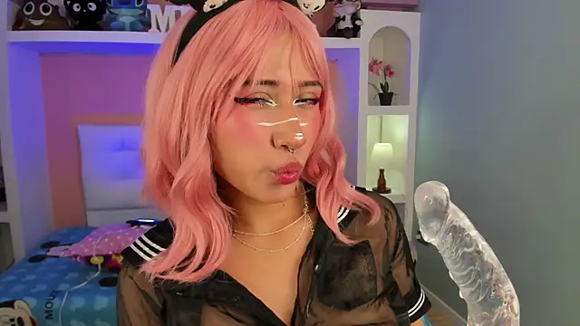 miss   megan online show from 11-07-25, 06:12