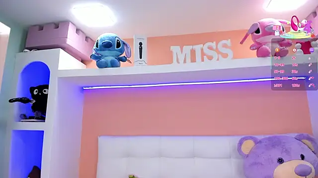miss   megan online show from 03-18-25, 05:45