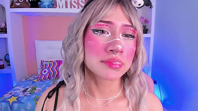 miss   megan online show from 10-02-25, 02:37