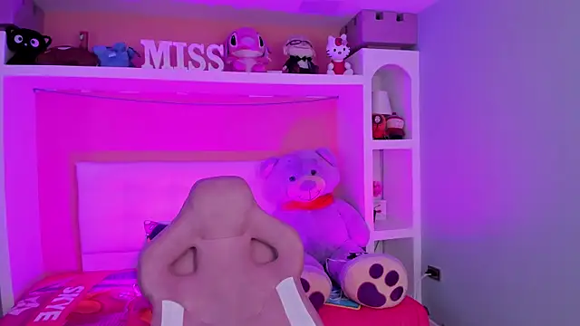 miss   megan online show from 07-16-26, 02:41