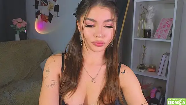 Caroline  Brown online show from 10-09-25, 04:13