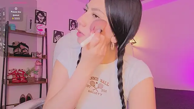 Miller Vanessa  online show from 12-03-25, 08:52