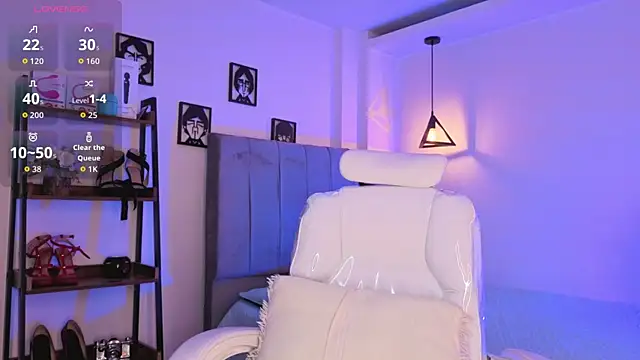 Miller Vanessa  online show from 04-16-26, 08:42