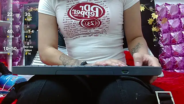 Snapshot of poisondost_hot chatting on 09-23-25, 11:39 poisondost hot online show from 09-23-25, 11:39