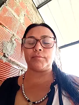 promiscuous-indecent-momm online show from 10-17-25, 02:52