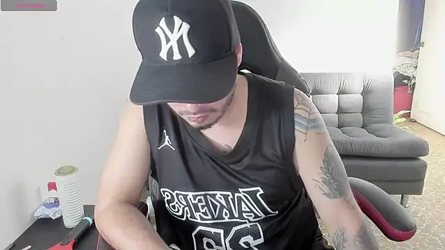 Snapshot of ragnar_lothbrok777 chatting on 09-25-25, 08:59 ragnar lothbrok777 online show from 09-25-25, 08:59