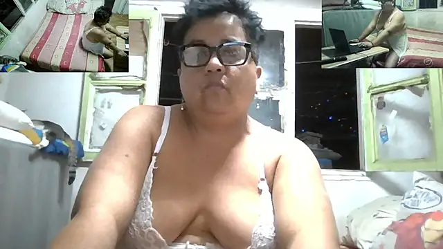 Snapshot of erinadarling79 chatting on 02-13-26, 12:21 erinadarling79 online show from 02-13-26, 12:21