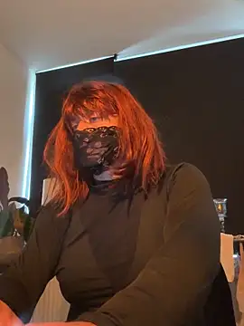 Bleueyez007 online show from 09-21-25, 03:17