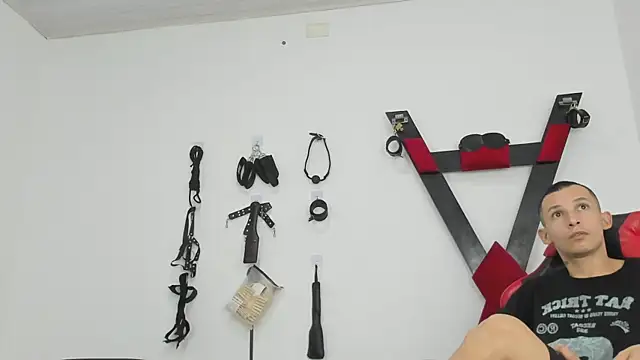 Isak Millan online show from 11-06-25, 03:16