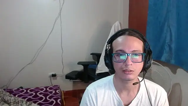 cholitohermoso online show from 03-12-25, 11:22