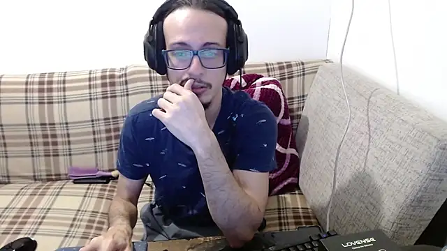 cholitohermoso online show from 06-17-26, 03:33