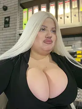 Eliaden online show from 10-24-25, 02:54