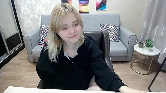 Finna 39 online show from 10-18-25, 06:43