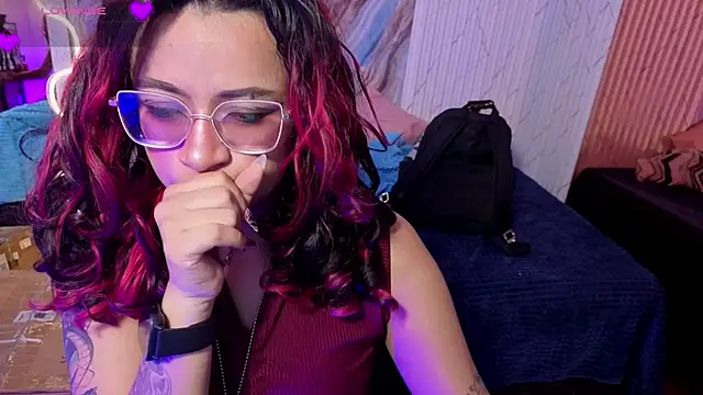 kristen tay online show from 05-02-26, 03:01