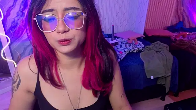 kristen tay online show from 05-18-26, 04:07