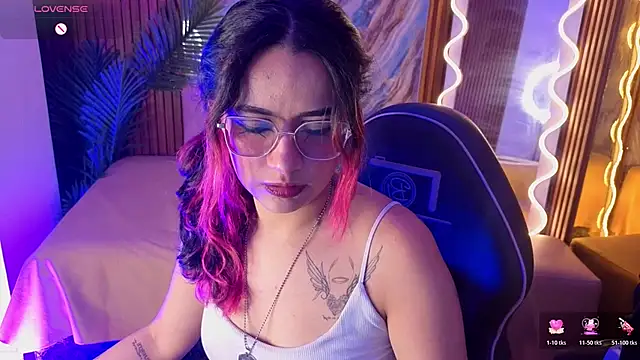 kristen tay online show from 06-12-26, 03:04