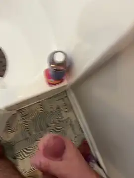 Snapshot of danyh2023 chatting on 11-06-25, 07:07 danyh2023 online show from 11-06-25, 07:07