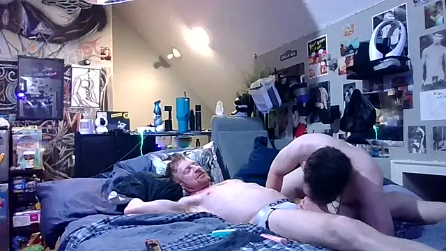 Sk00byJaXxX212 online show from 11-04-25, 02:48