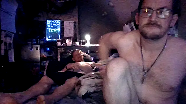 Sk00byJaXxX212 online show from 04-19-26, 02:23
