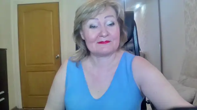 Snapshot of Victoria_secrets_ chatting on 05-26-26, 06:22 Victoria secrets online show from 05-26-26, 06:22