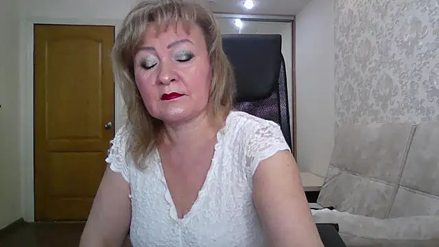 Victoria secrets  online show from 09-12-25, 11:43