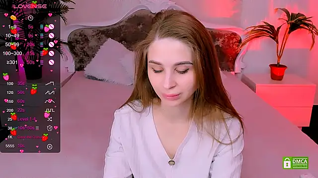 Snapshot of EvaRodi chatting on 03-10-25, 11:06 EvaRodi online show from 03-10-25, 11:06
