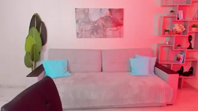 GabriellaMays online show from 12-15-25, 05:13