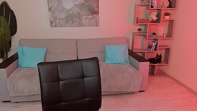 GabriellaMays online show from 04-09-26, 05:09