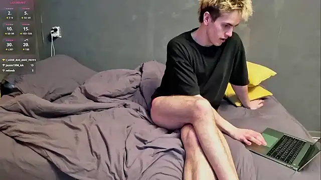 Snapshot of EdwinBlaze chatting on 02-15-25, 06:12 EdwinBlaze online show from 02-15-25, 06:12
